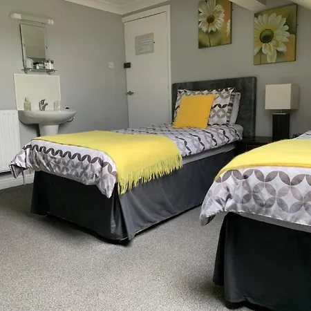 Armada Πανσιόν